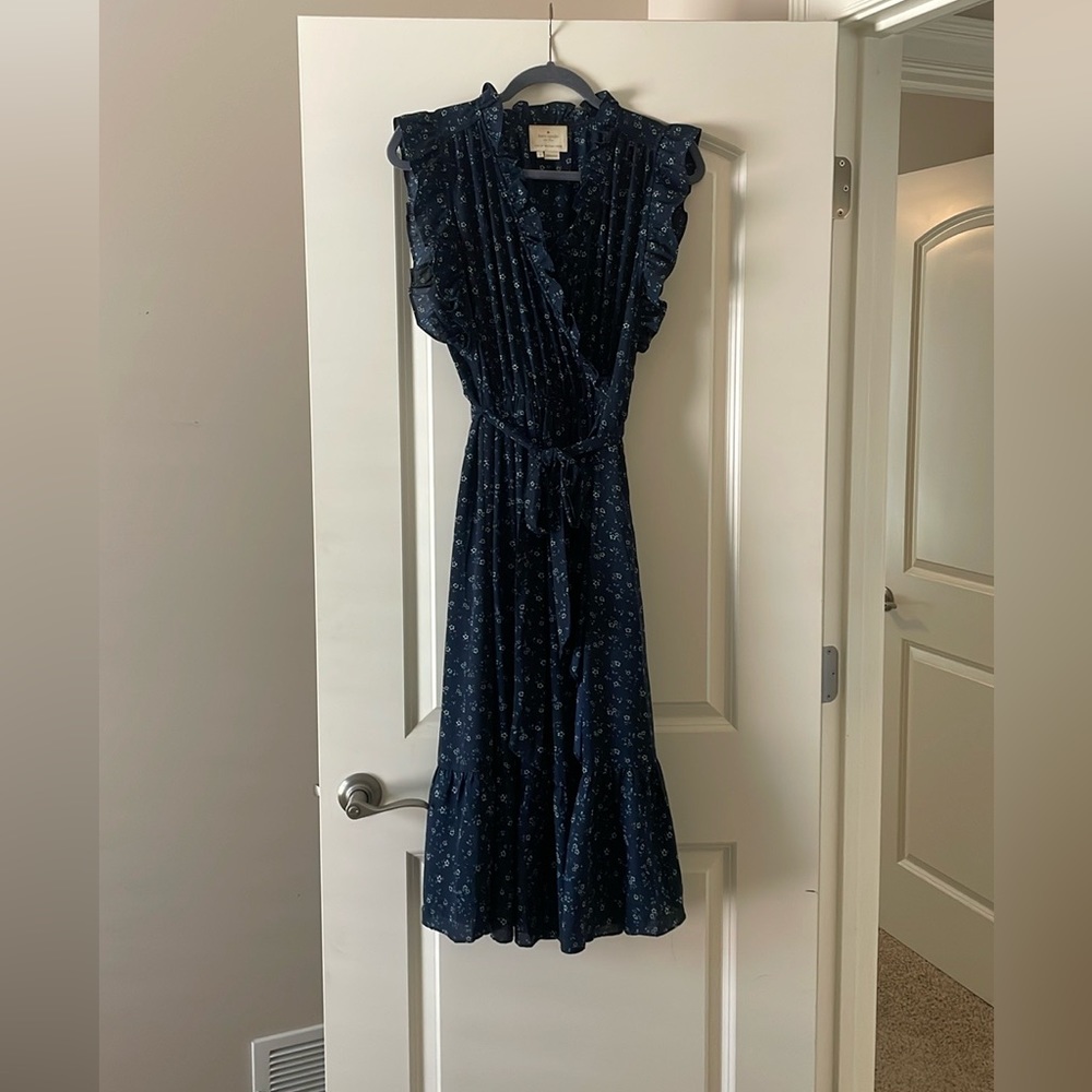 Kate Spade size 8 mid calf Navy Floral print dress